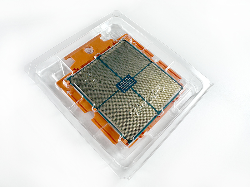 mpksp5 75.4x72 amd epyc sp5 cpu plastic box clamshell packaging.jpg